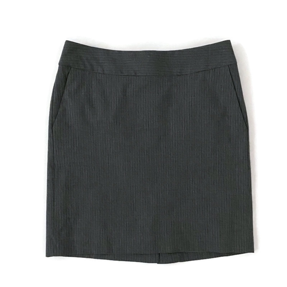 Women’s Gray Pinstripe Pencil Skirt Pockets size 4P